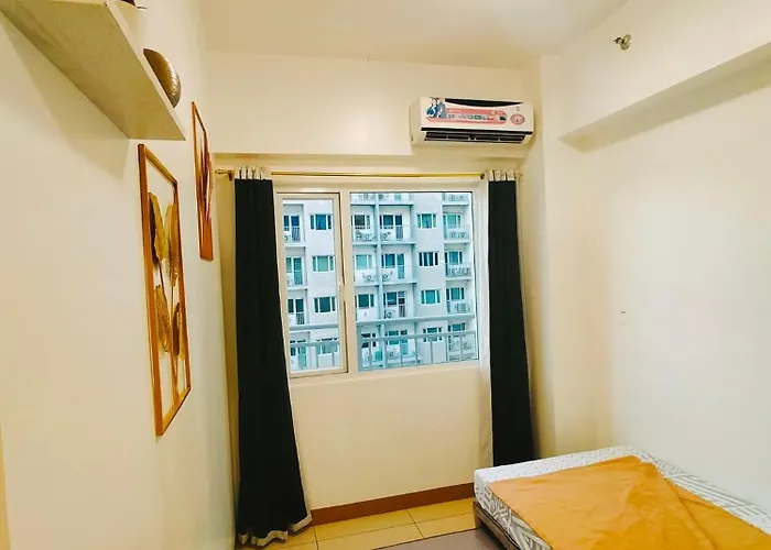 Cozy 2br Near Sm Southmall Apartahotel 3*