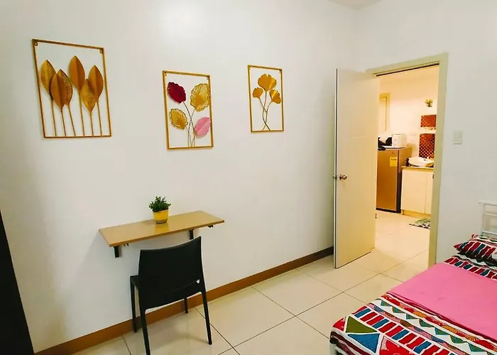 Cozy 2br Near Sm Southmall Apartahotel