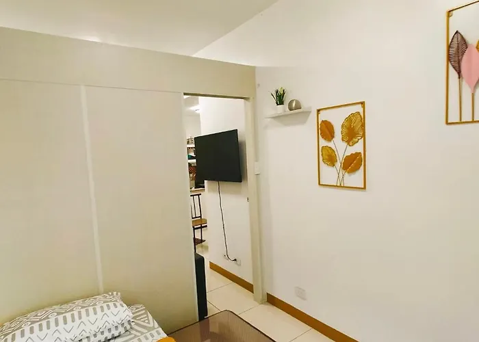 Cozy 2br Near Sm Southmall 3*